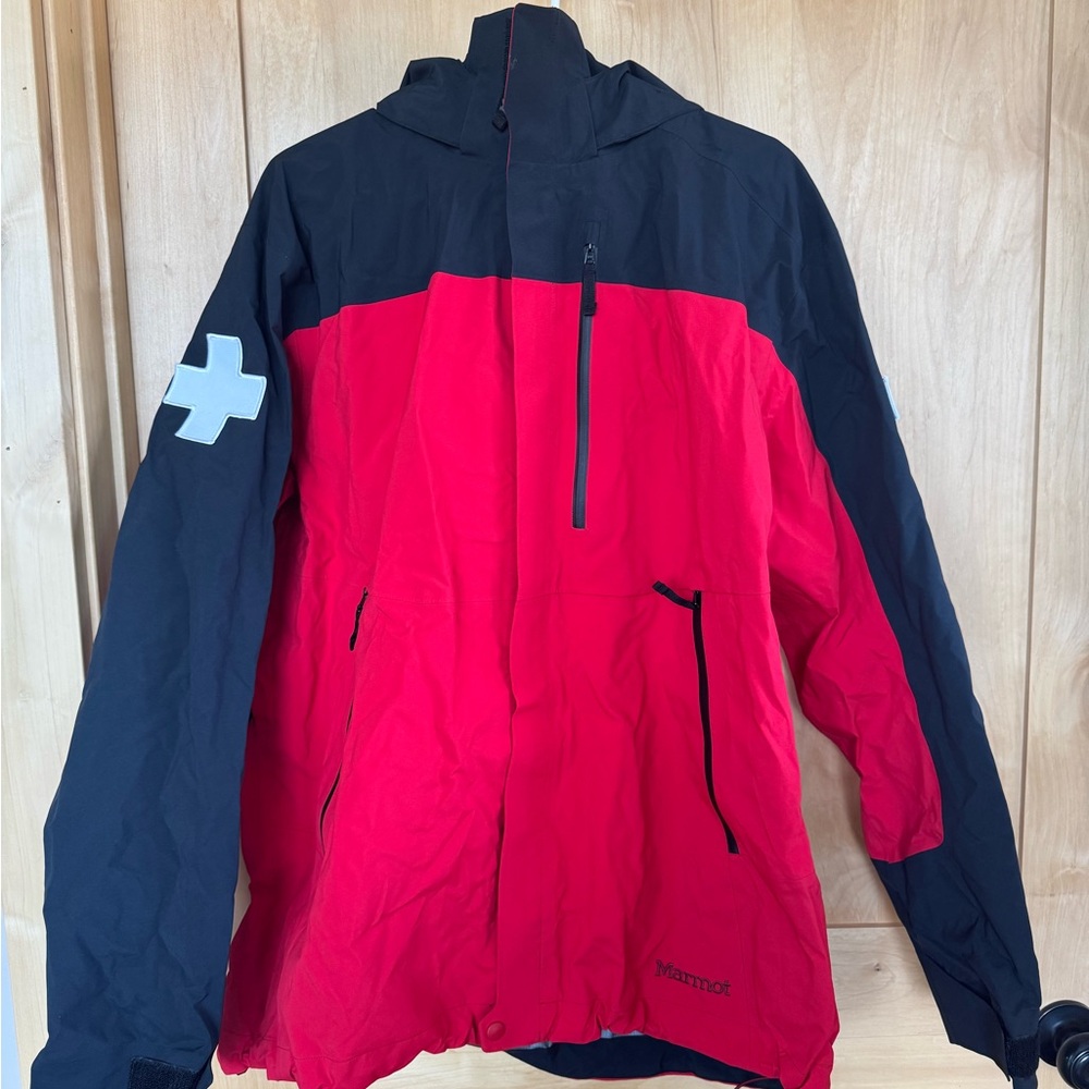 Marmot Men's Bold Red and Black Ski Jacket